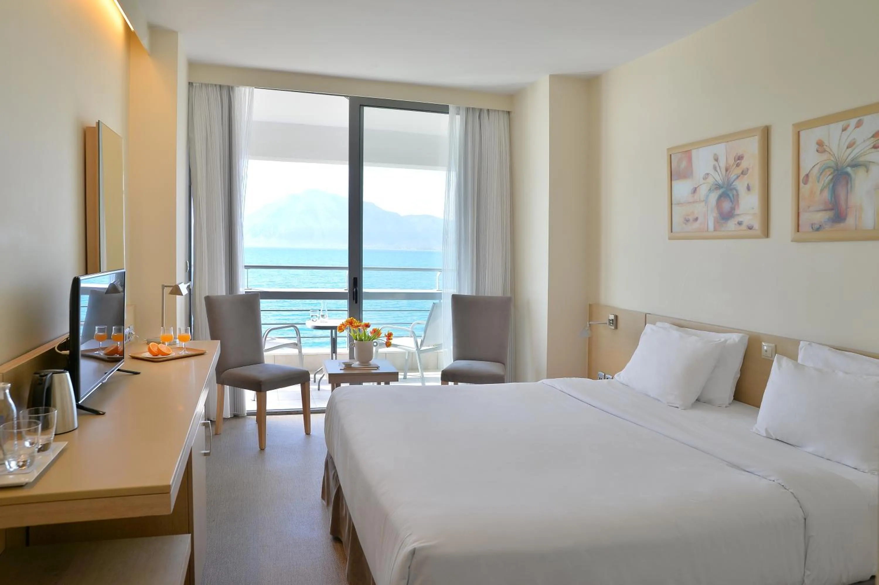 Superior Room with Sea View in Airotel Achaia Beach