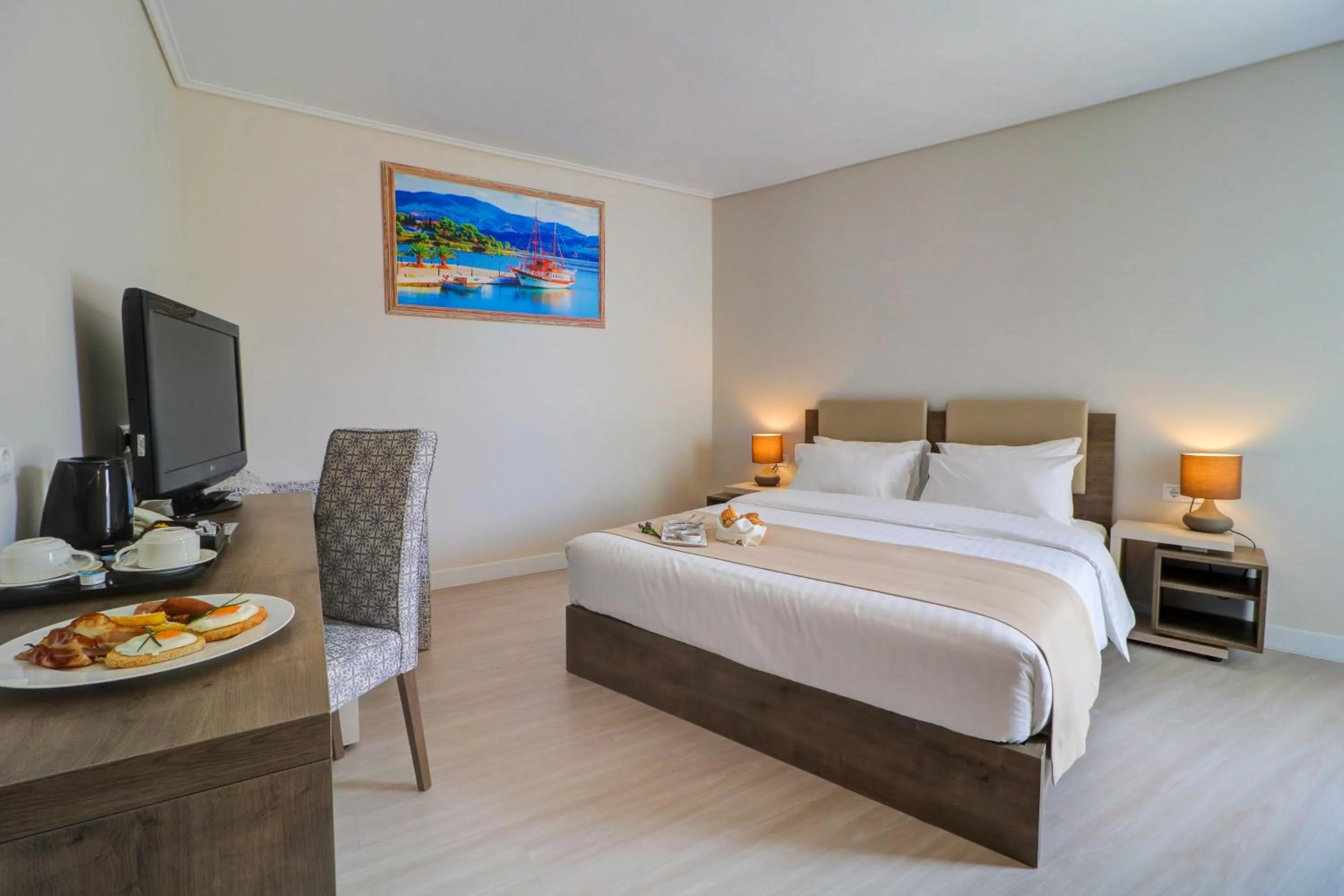 Superior Room with Side Sea View  - single occupancy in Palace Hotel Glyfada