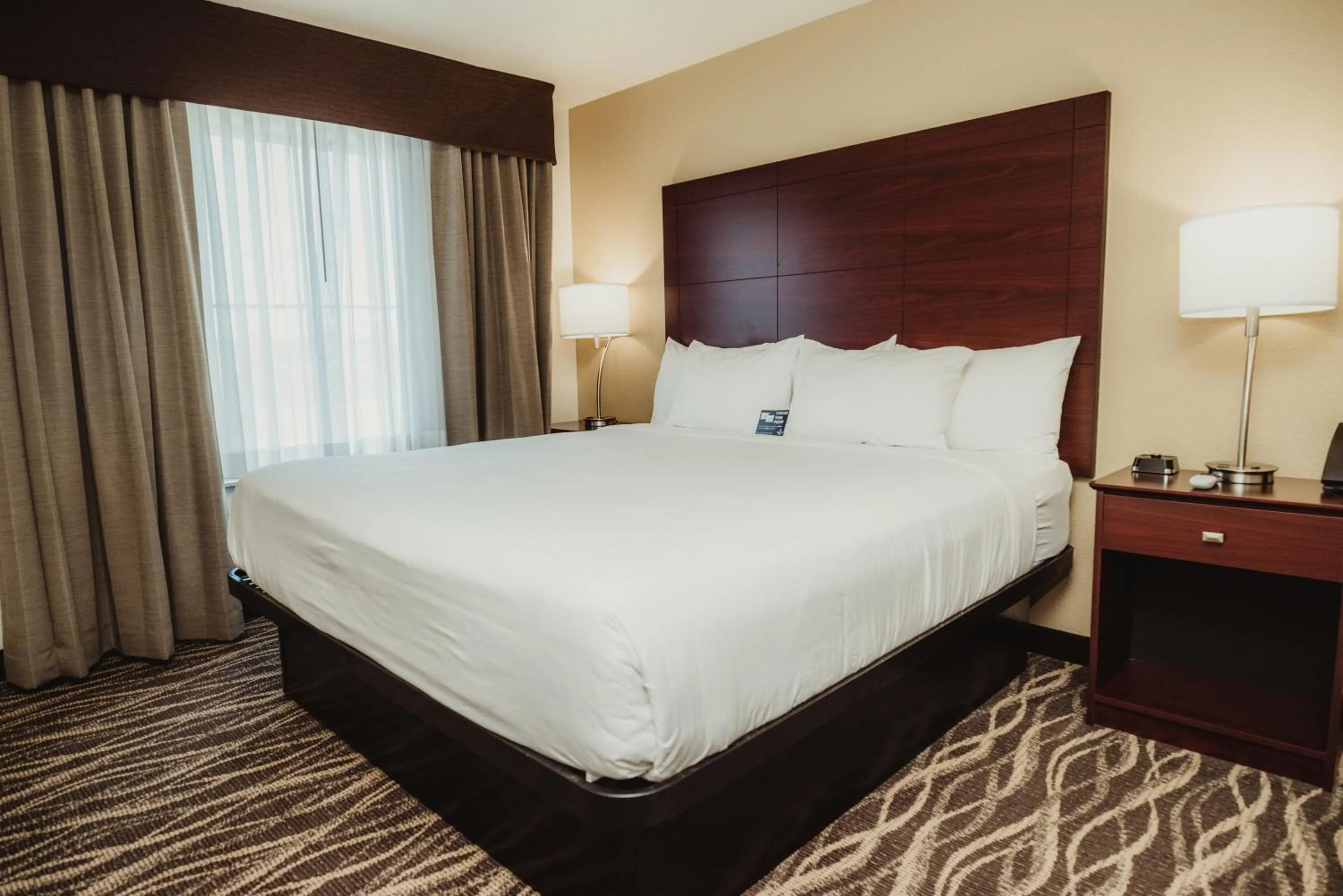 Suite in Cobblestone Hotel & Suites - Ottumwa
