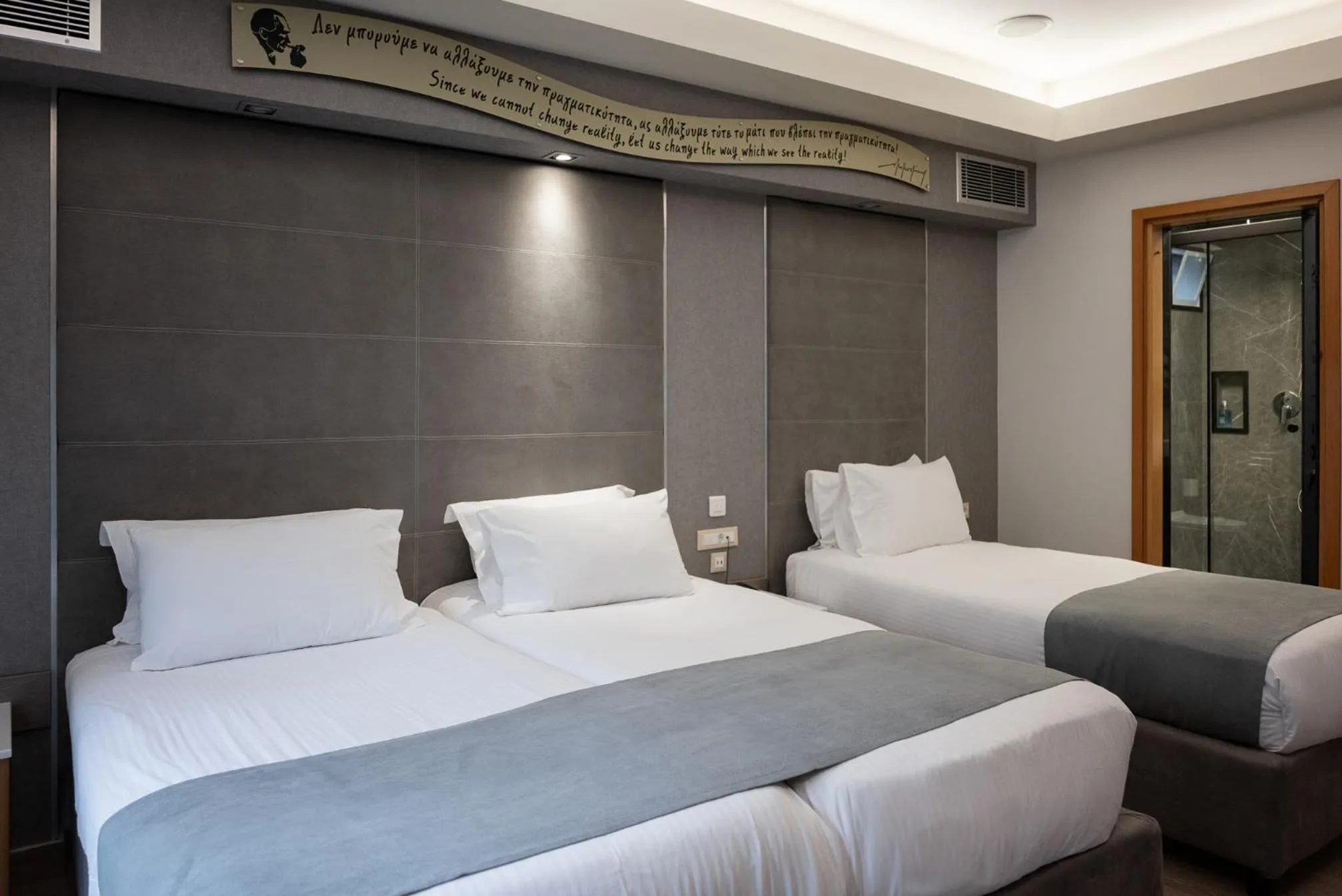 Triple Room in Kastro Hotel