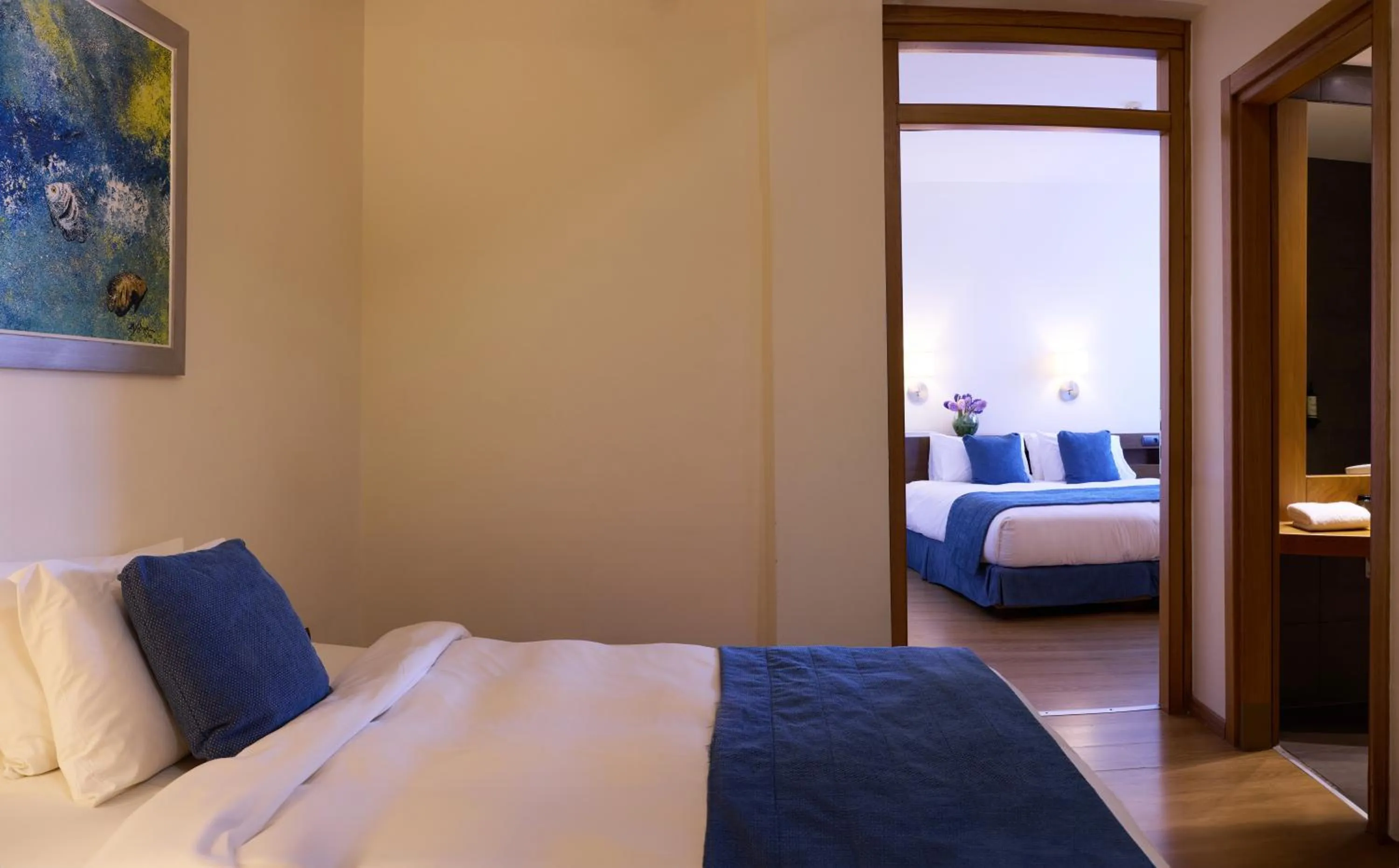 Family Room (2 Adults + 1 Child) in Domotel Xenia Volos