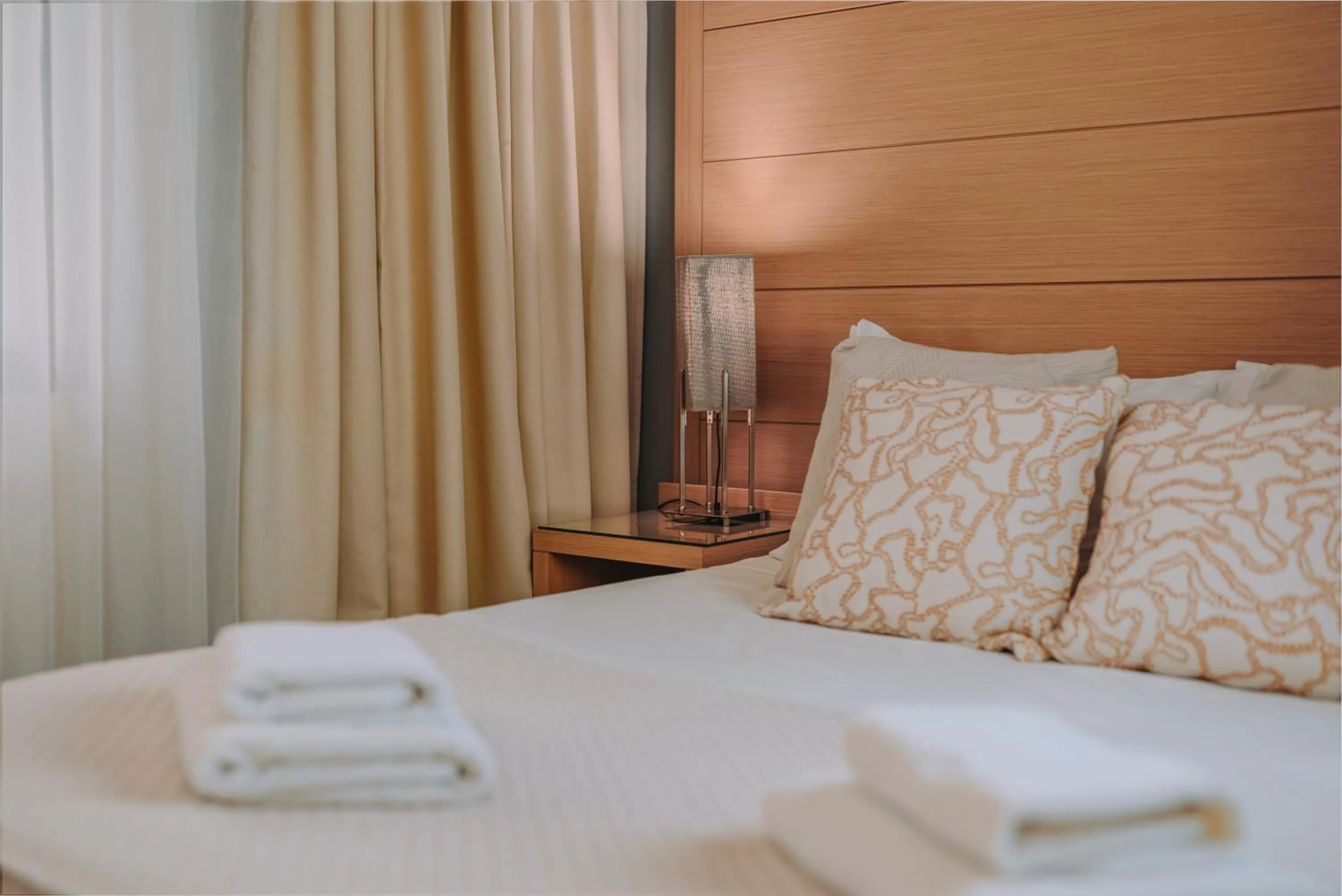 Single Room in Parnon Hotel