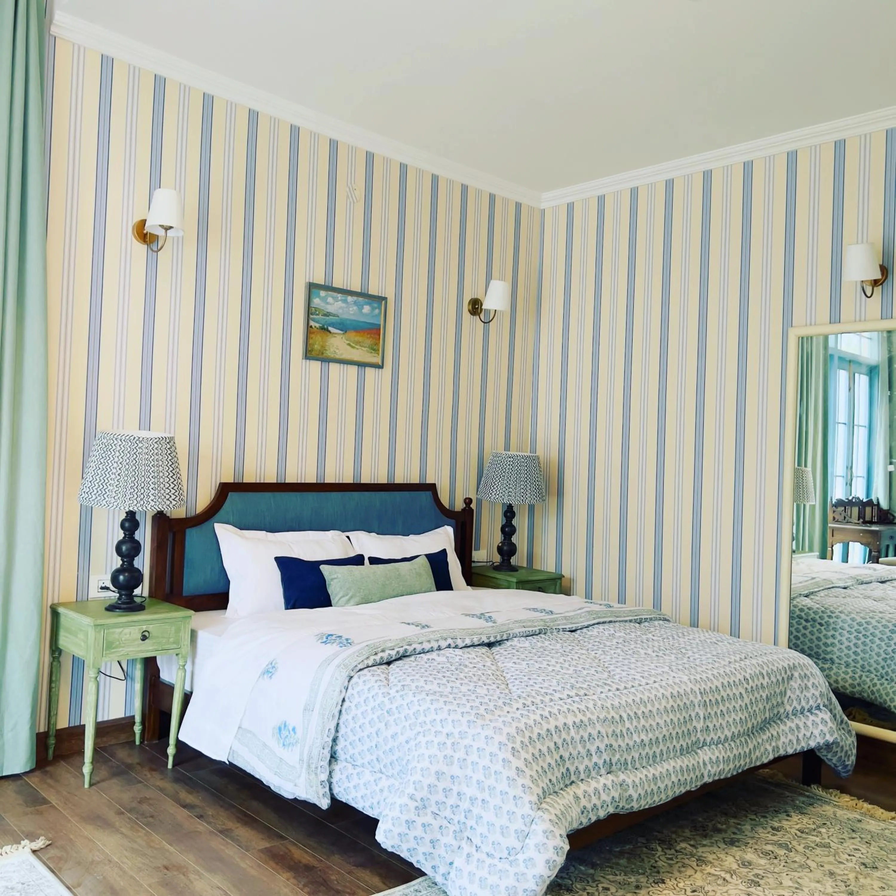 Family Suite in Faraway Cottages, Auli