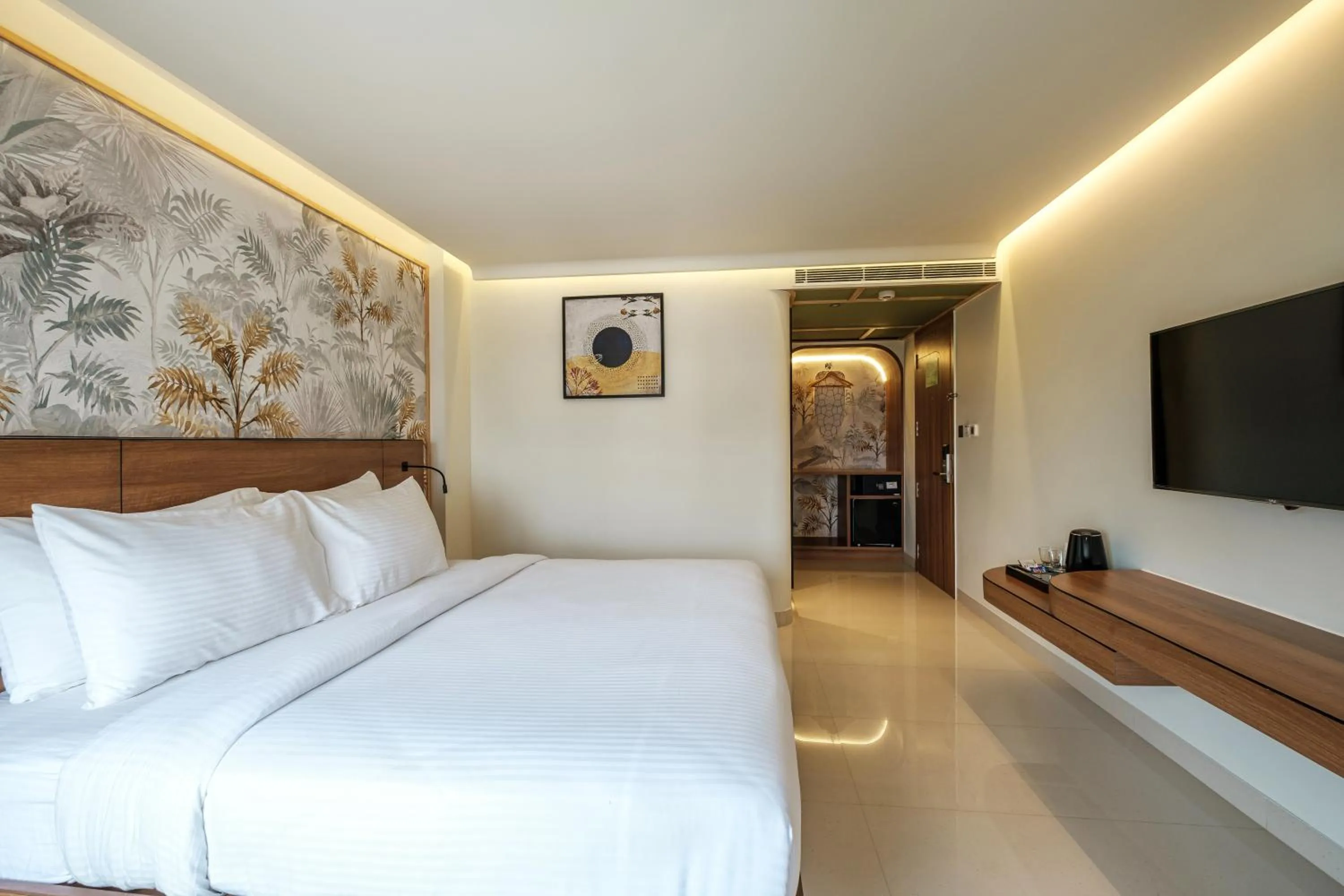 Deluxe Suite - single occupancy in Indie Stays Jaipur