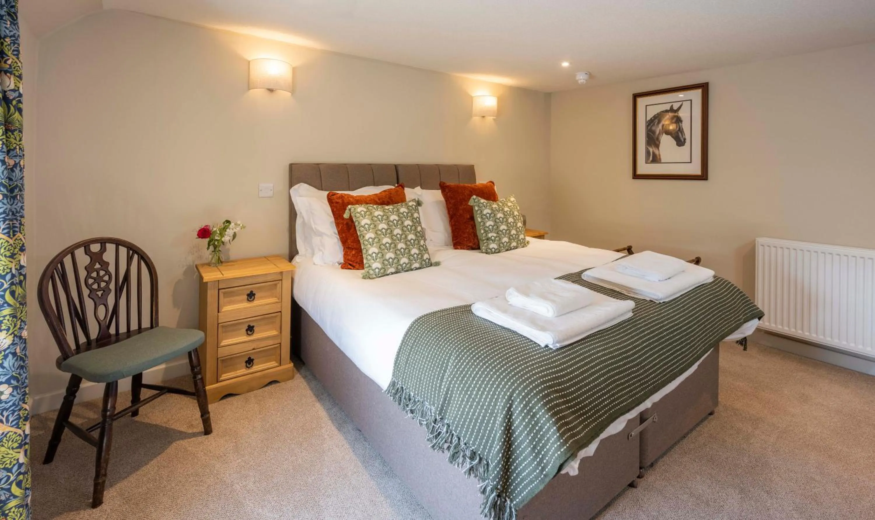 Double or Twin Room with Shower in Cross Keys Inn Ettrickbridge