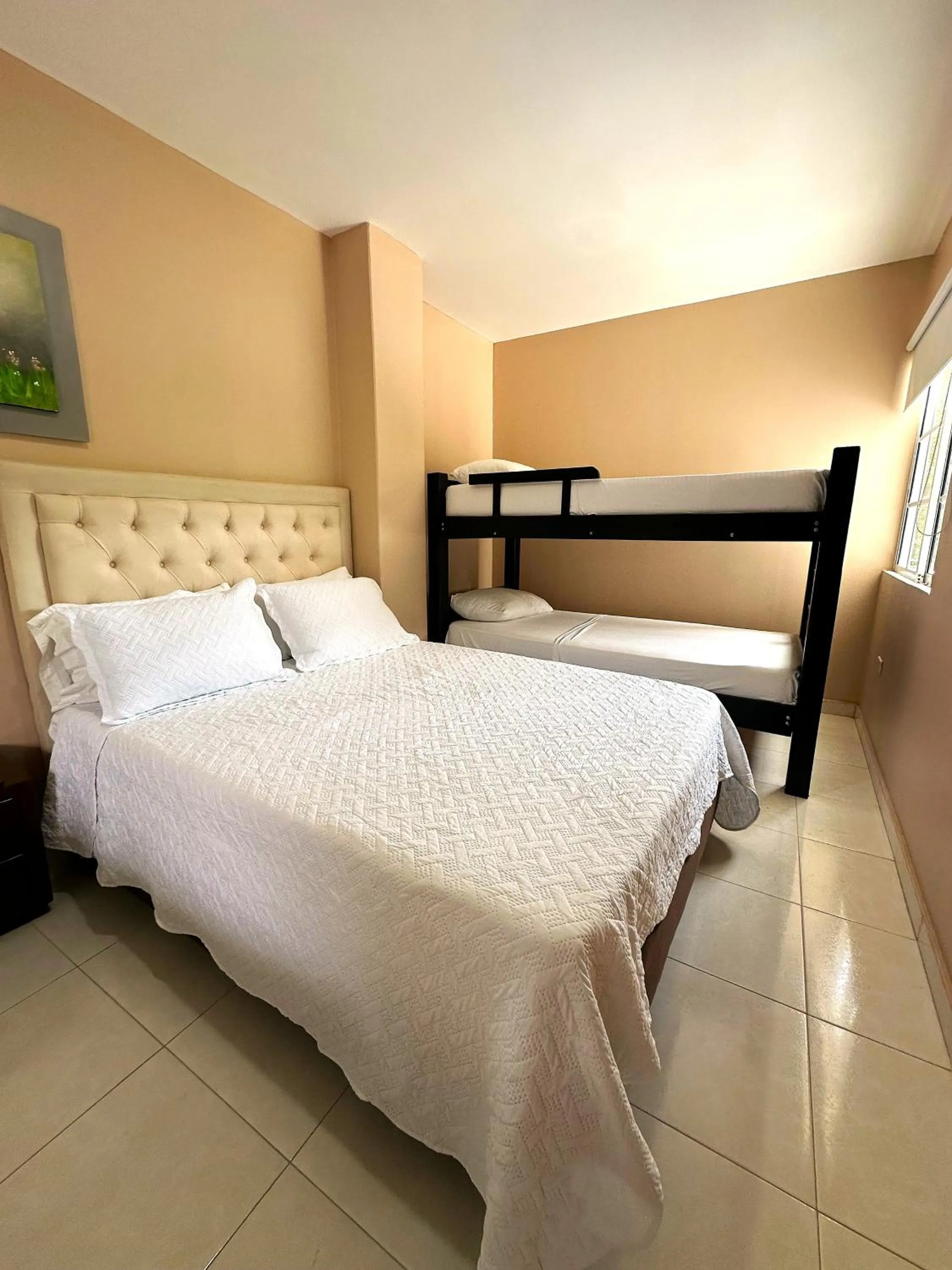 Standard Queen Room with Two Queen Beds - single occupancy in Hotel Campestre Villa Ocha