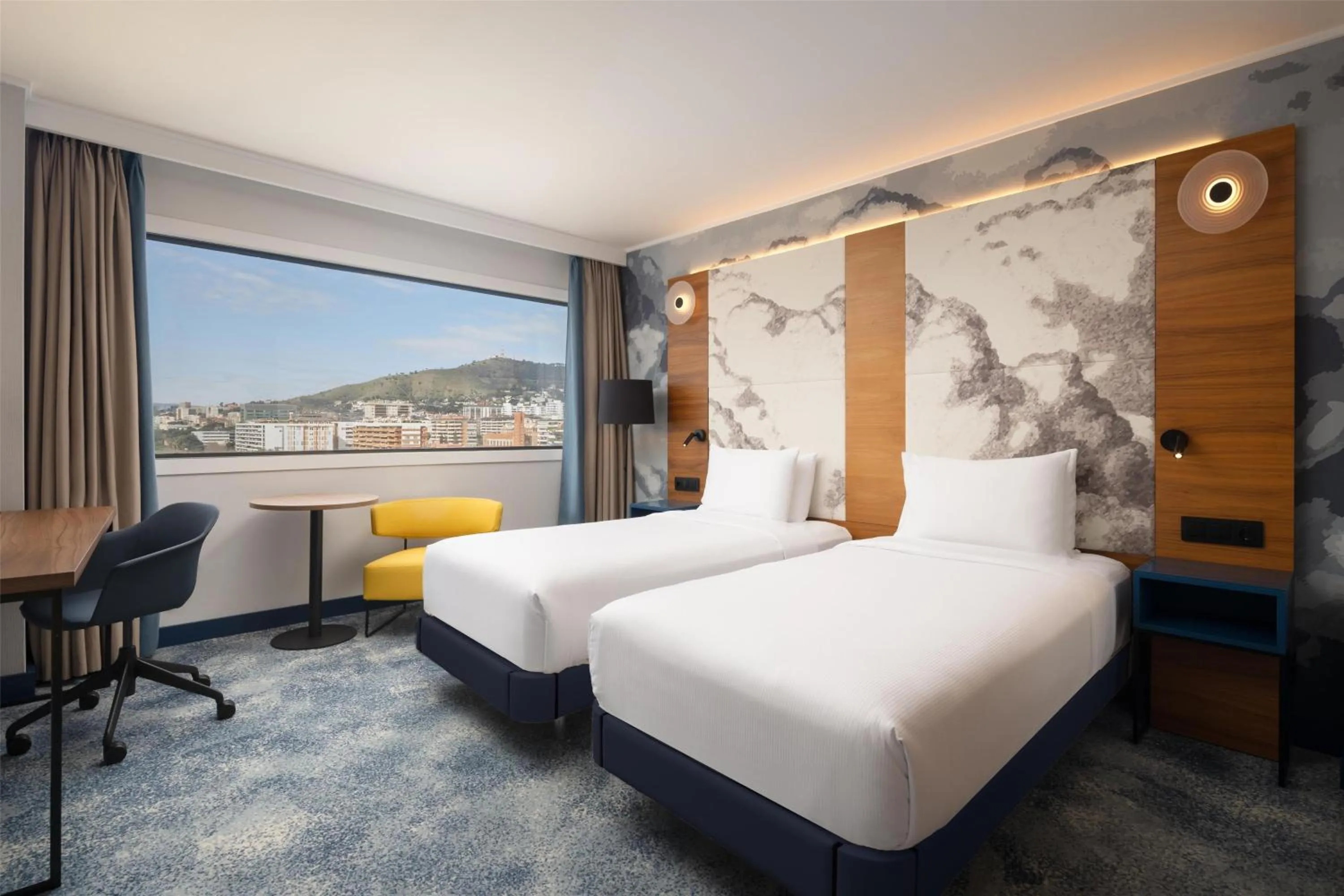 Executive Twin Room - Lounge Access in Hilton Barcelona