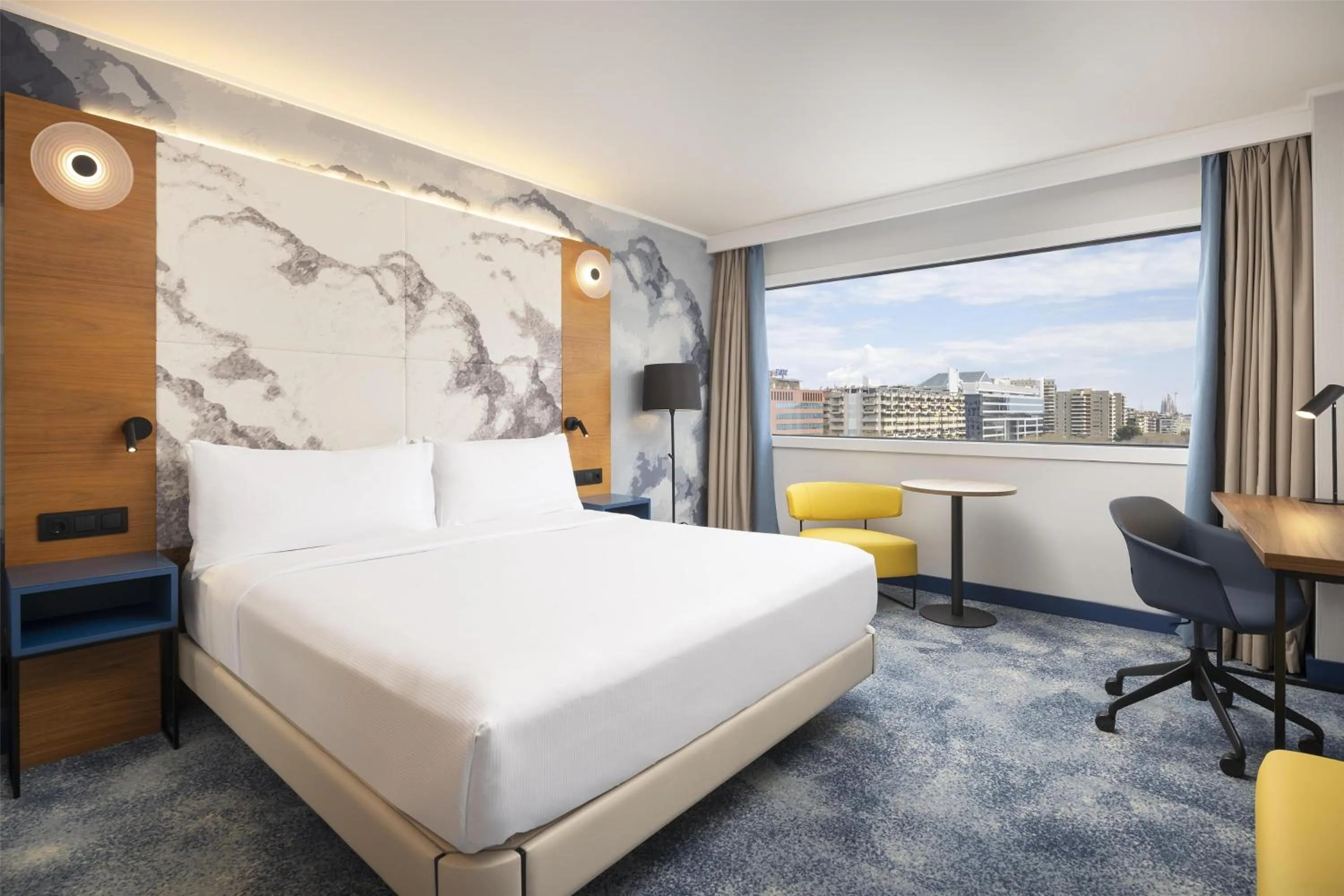 Double Room with City View - Top Floor in Hilton Barcelona