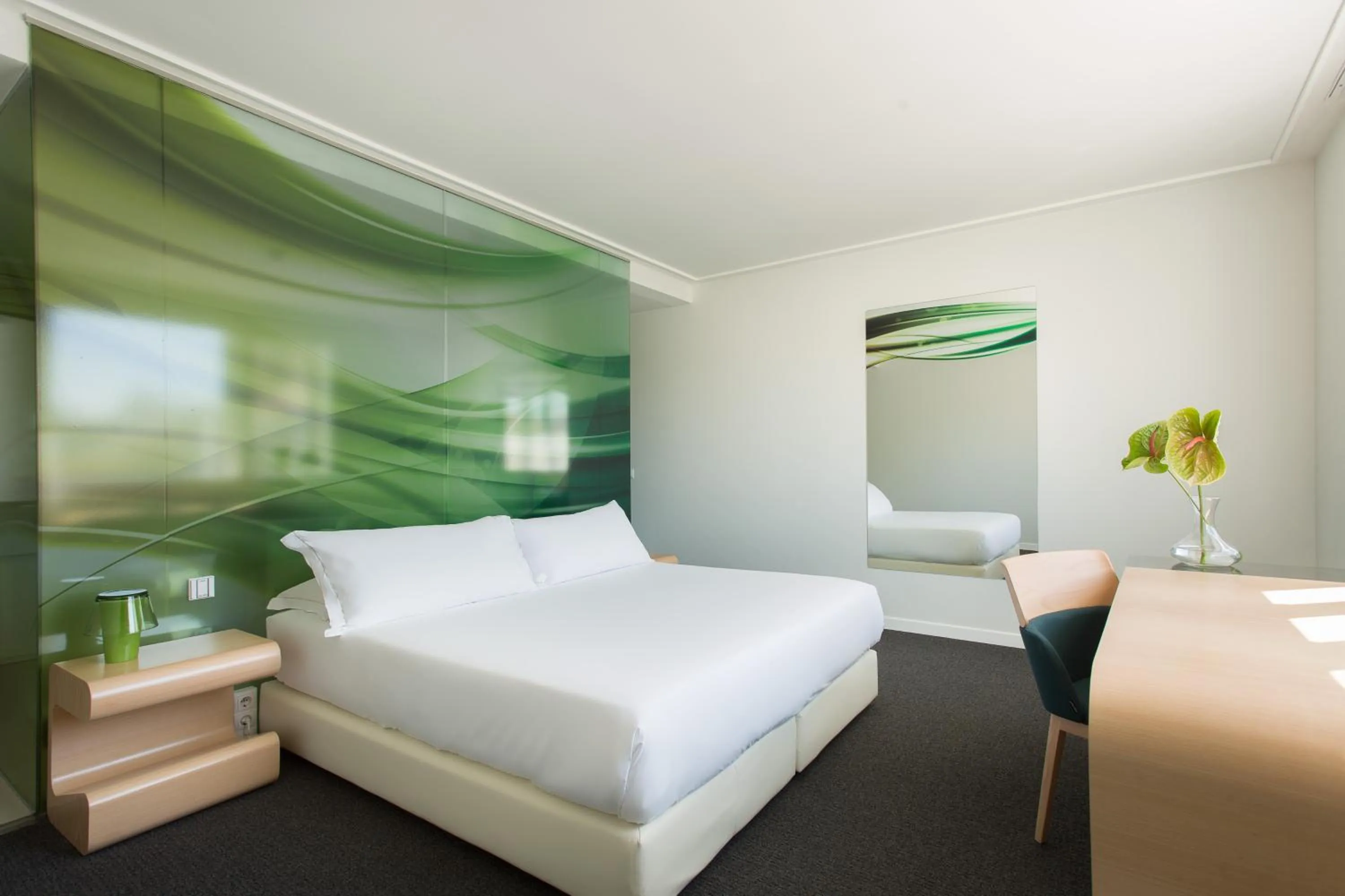 Deluxe Double Room in Room Mate Oscar, Madrid