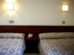 Twin Room in Roma Reial