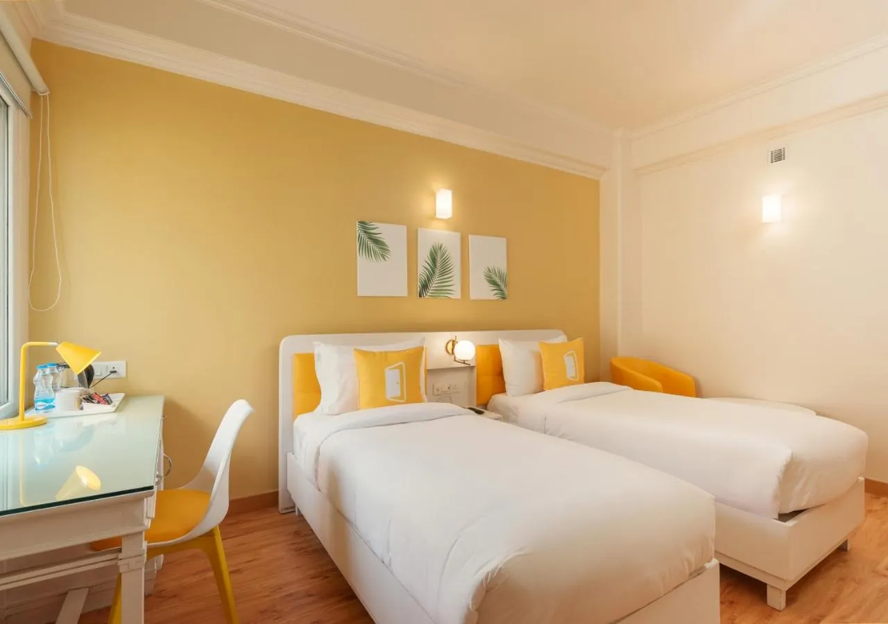 Deluxe Twin Room - single occupancy in Bloom Boutique l Connaught Place Area