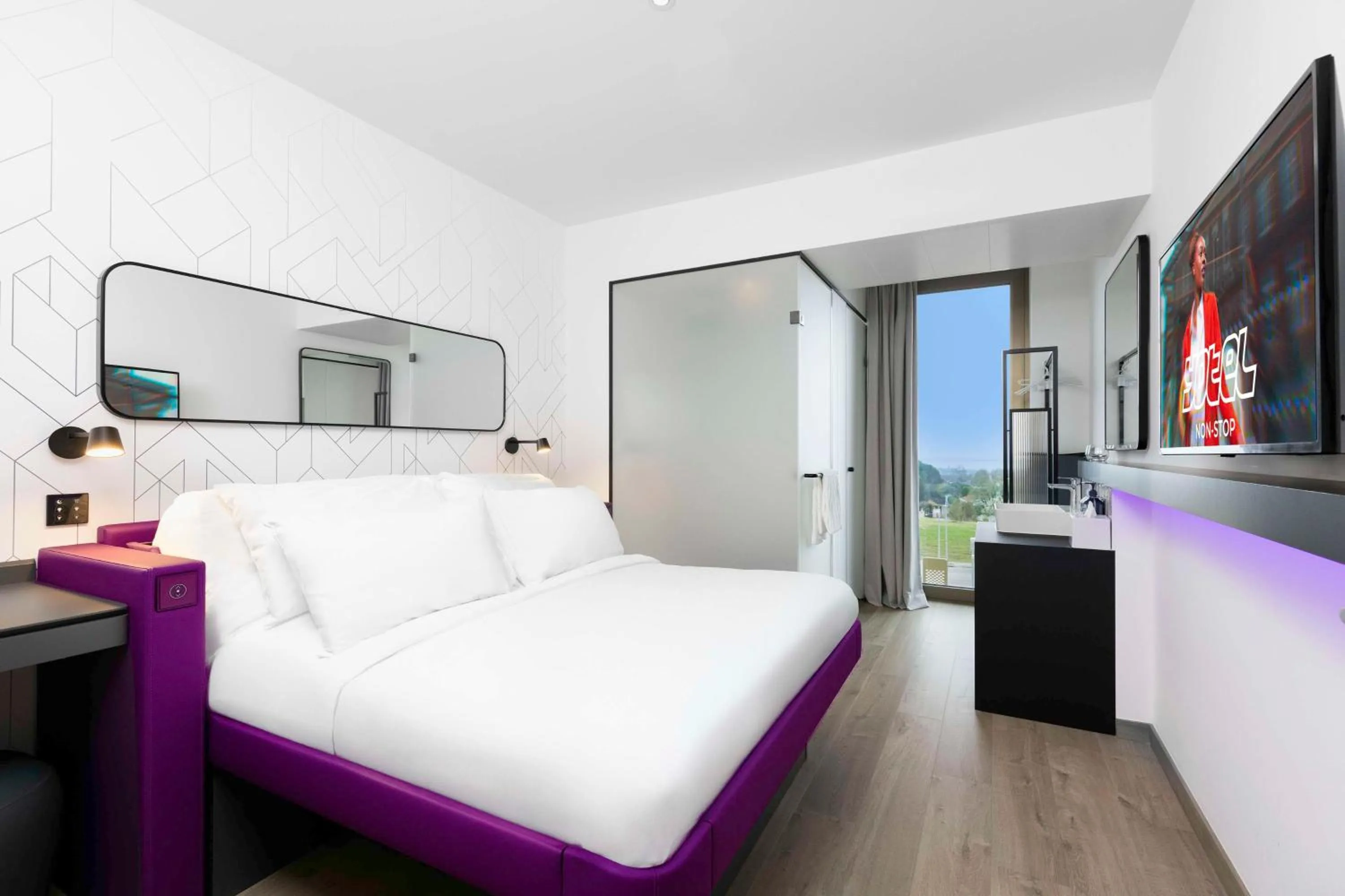 Premium Queen View in YOTEL Geneva Lake