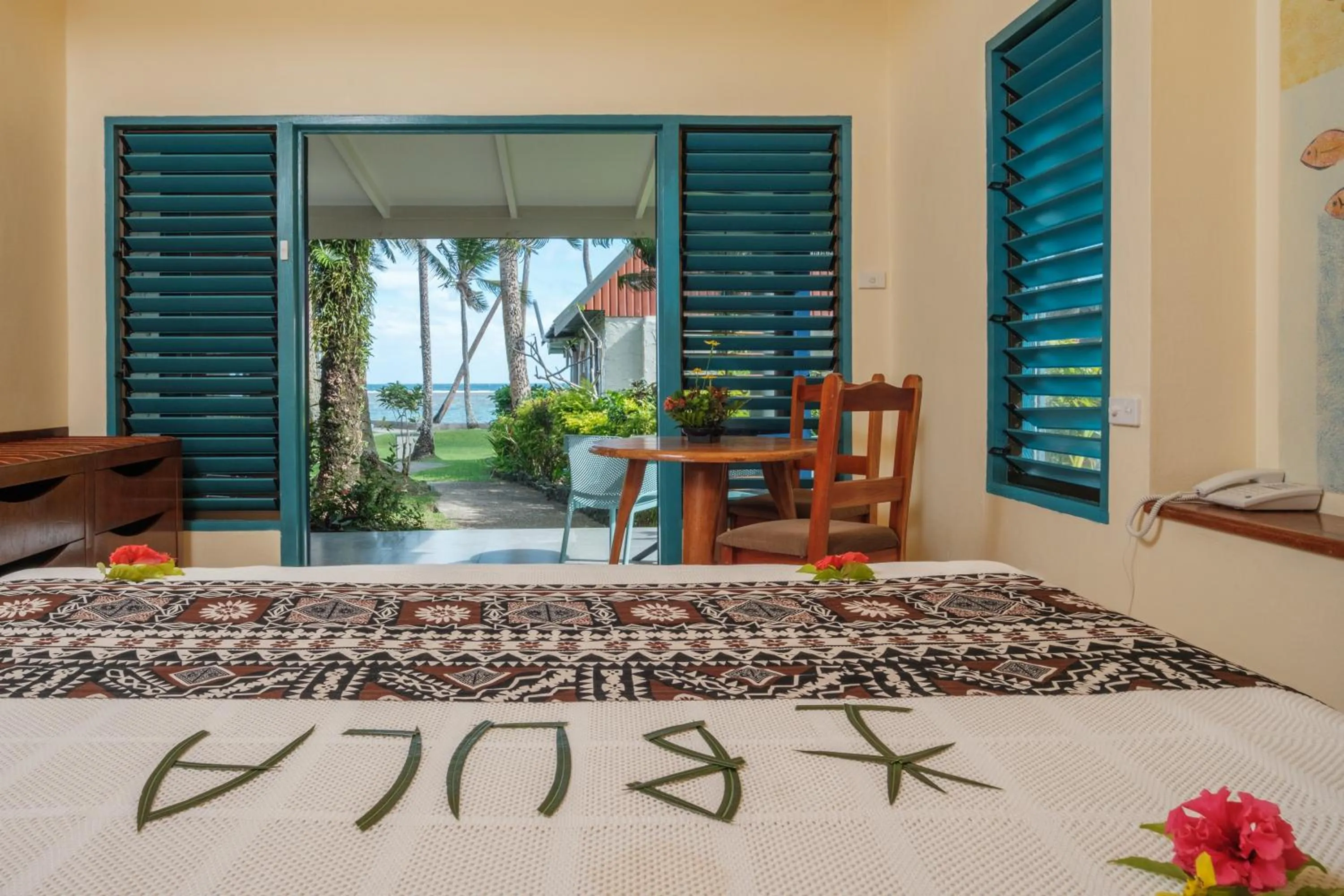 Deluxe Ocean View Bure in Fiji Hideaway Resort & Spa