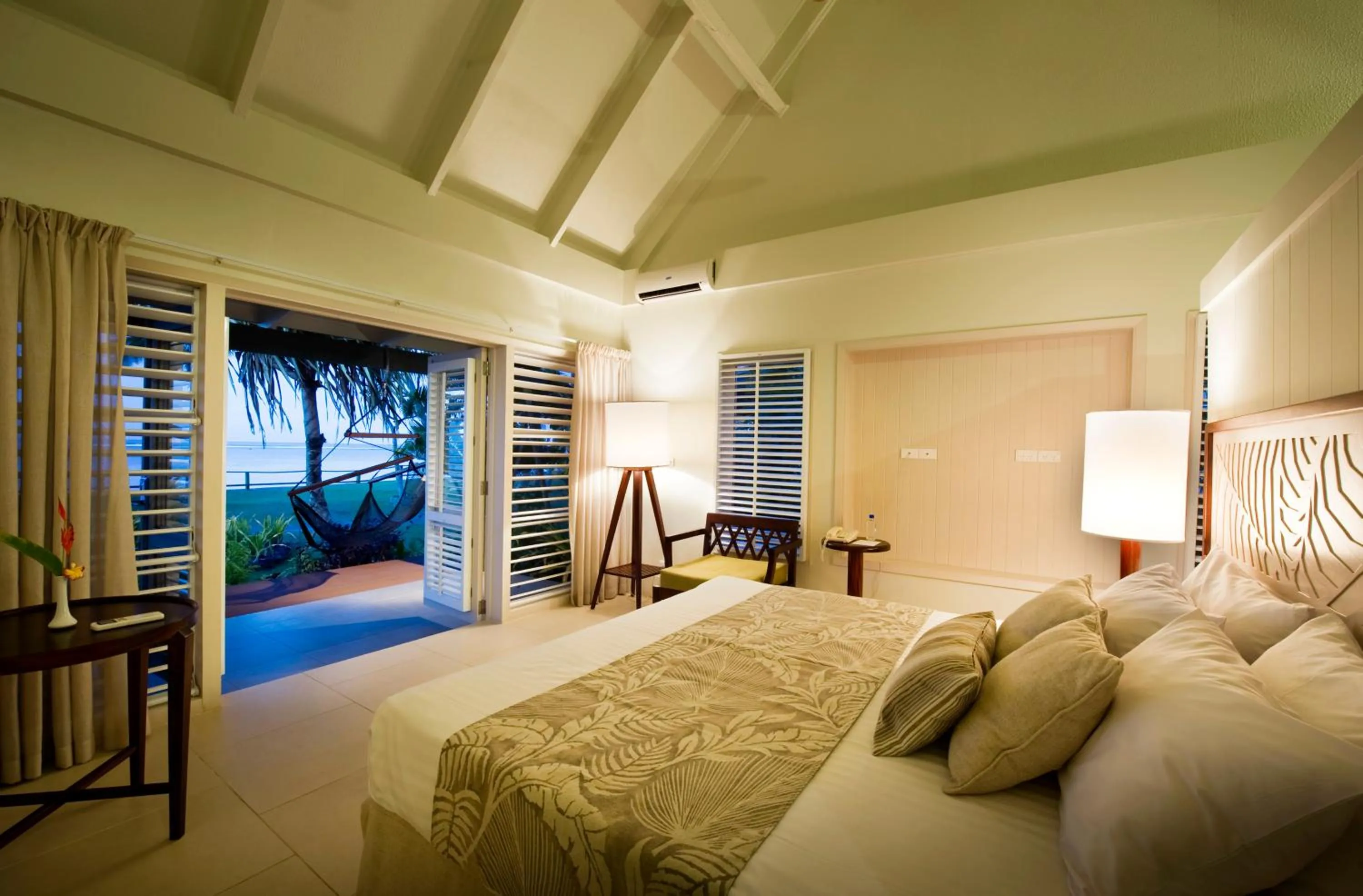 Deluxe Beach Front Bure in Fiji Hideaway Resort & Spa