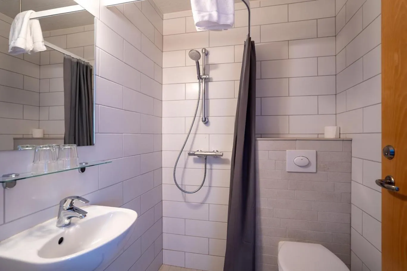 Double or Twin Room in Hotel Breiddalsvik