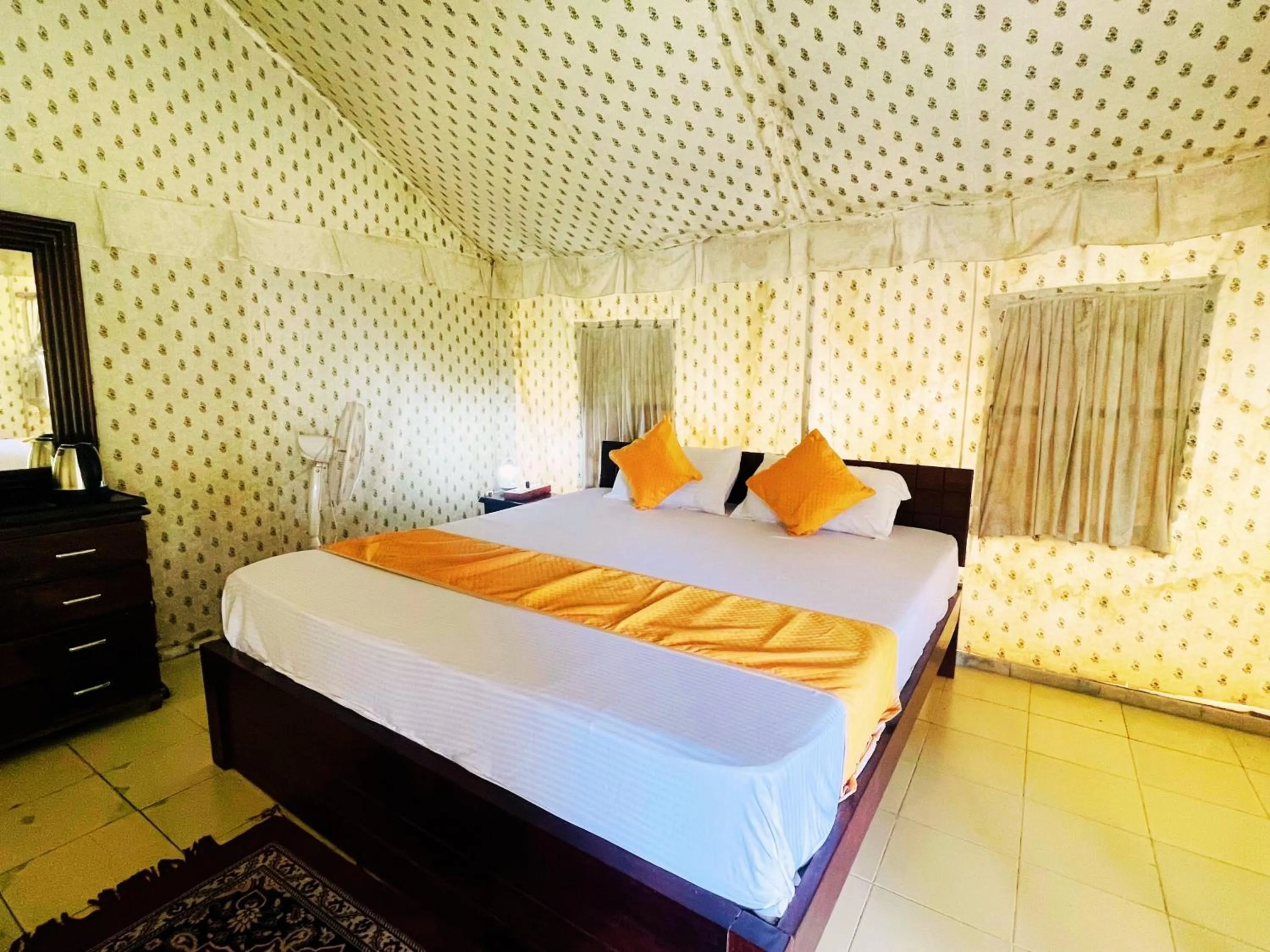 Deluxe Room in Cattle Inn Resort - Luxury Cottages Pushkar