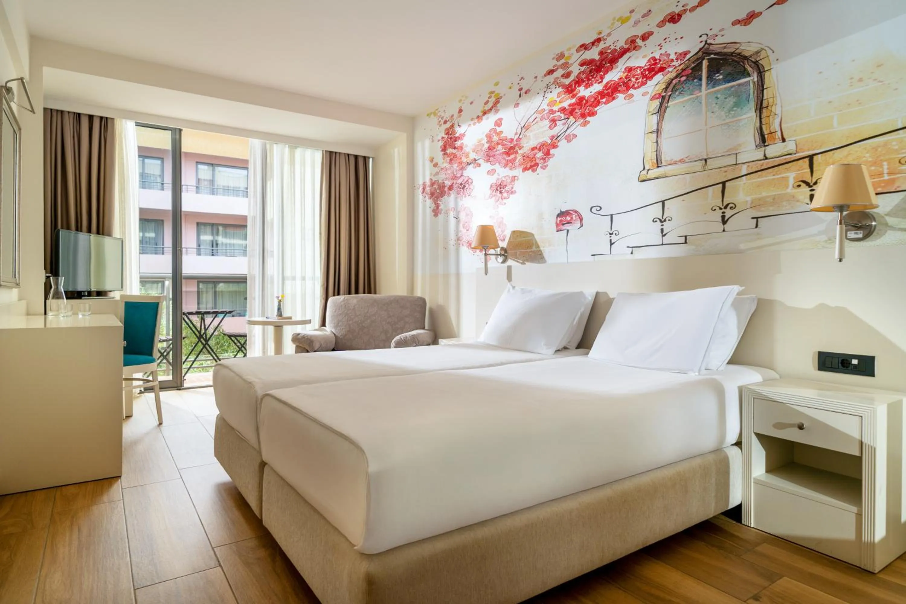 Standard Double or Twin Room in Iberostar Waves Bellevue All Inclusive