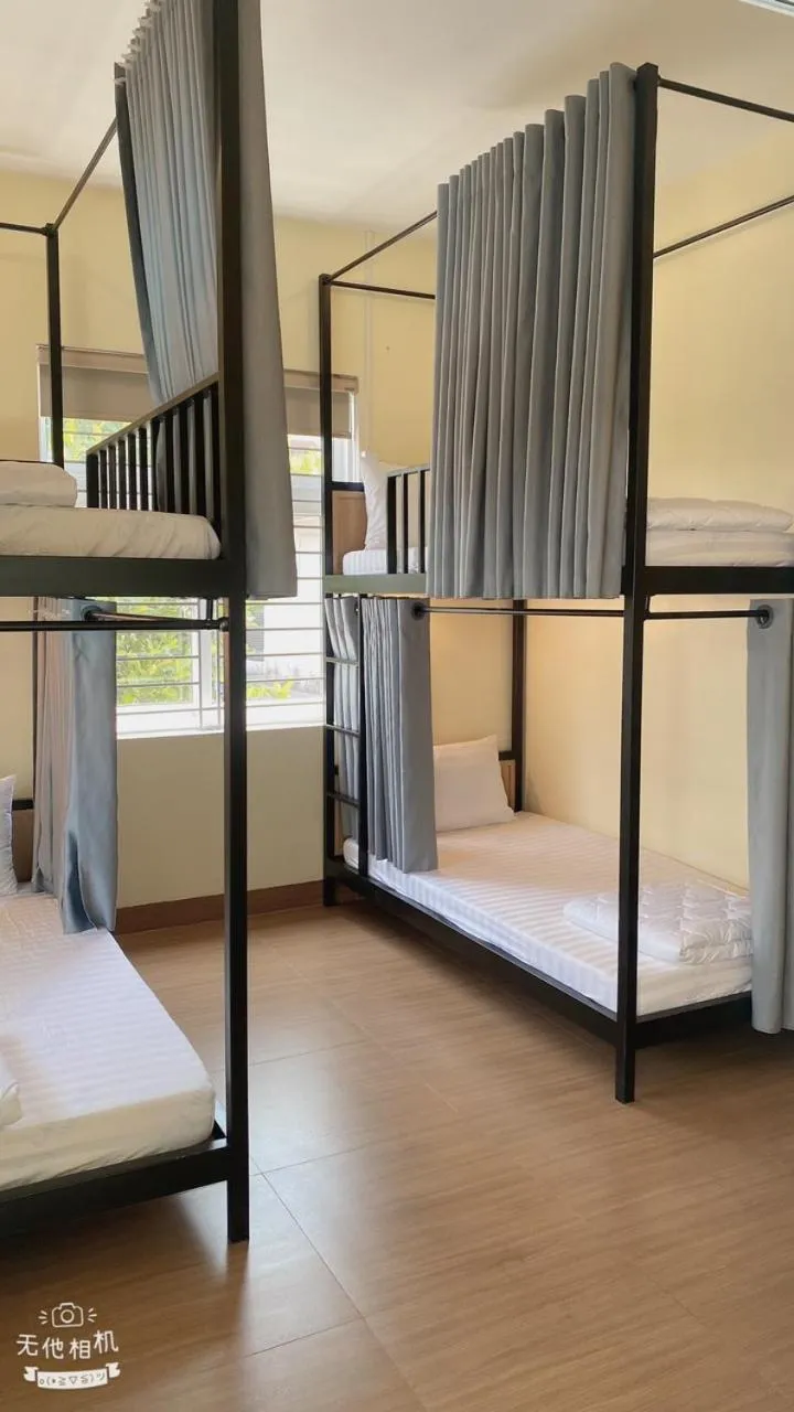 Bunk Bed in Mixed Dormitory Room in Orchid Riverside Villa