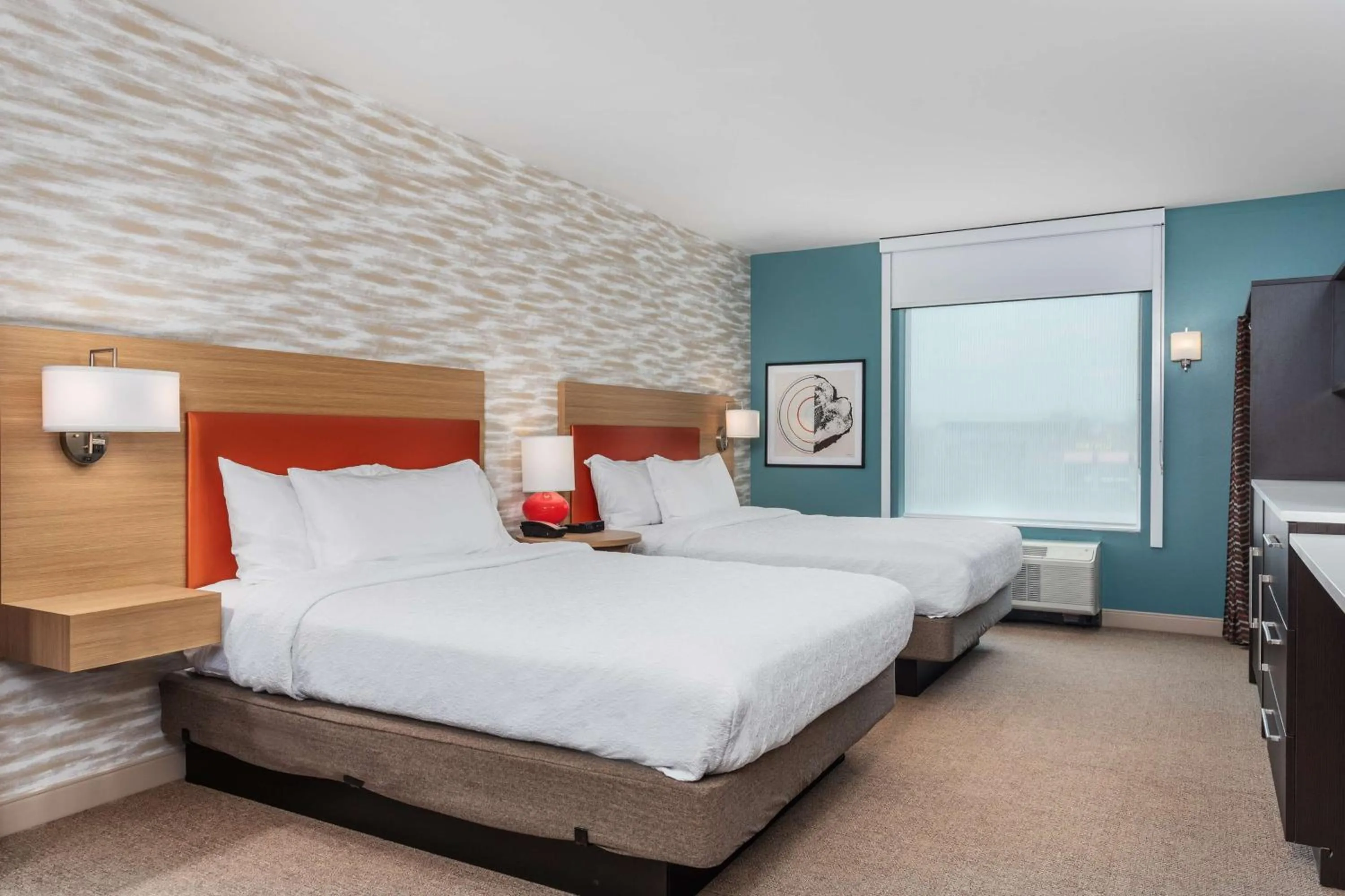 Studio Suite with Two Queen Beds in Home2 Suites By Hilton Cedar Rapids Westdale