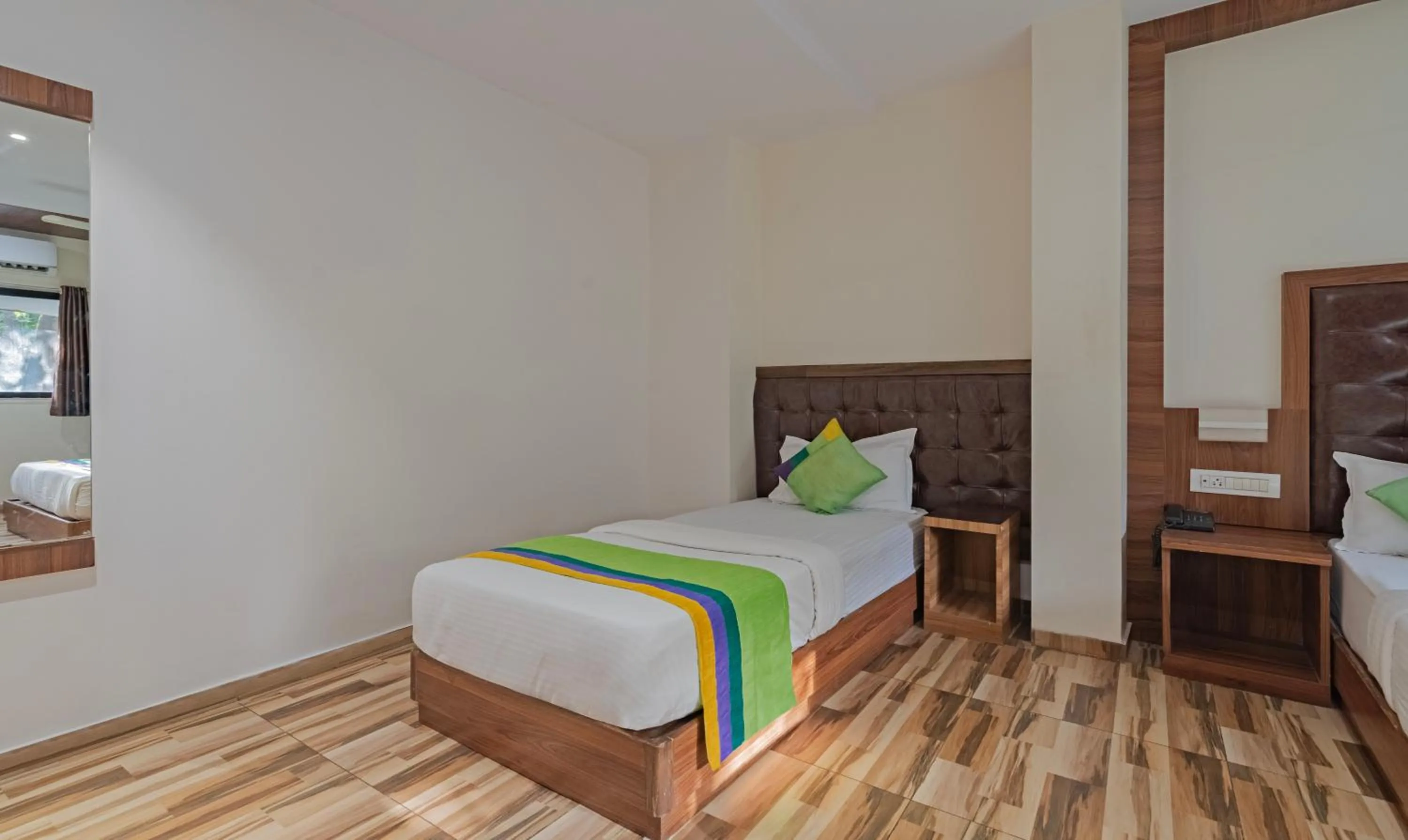 Deluxe Double Room - single occupancy in Treebo Seven Olives