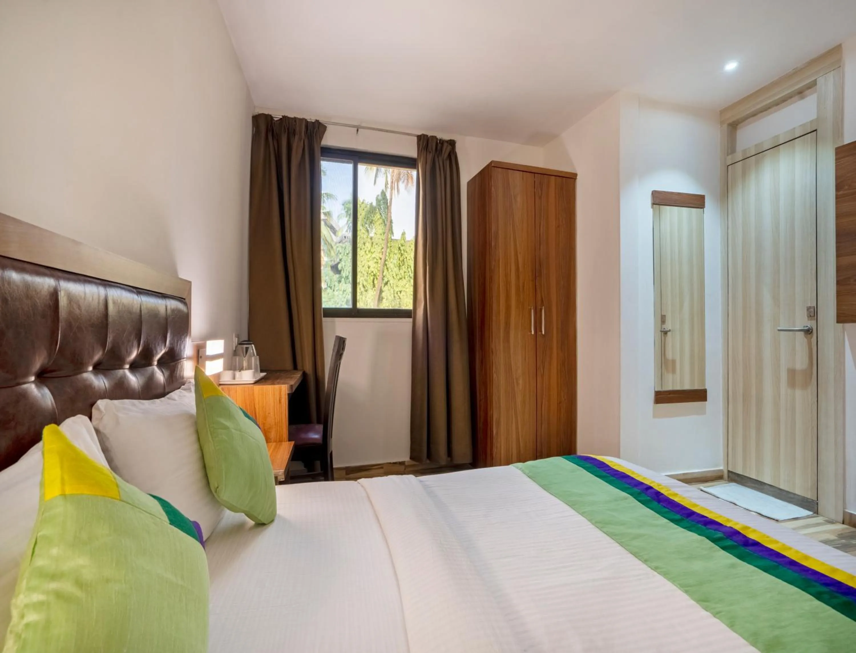 Standard Double Room - single occupancy in Treebo Seven Olives