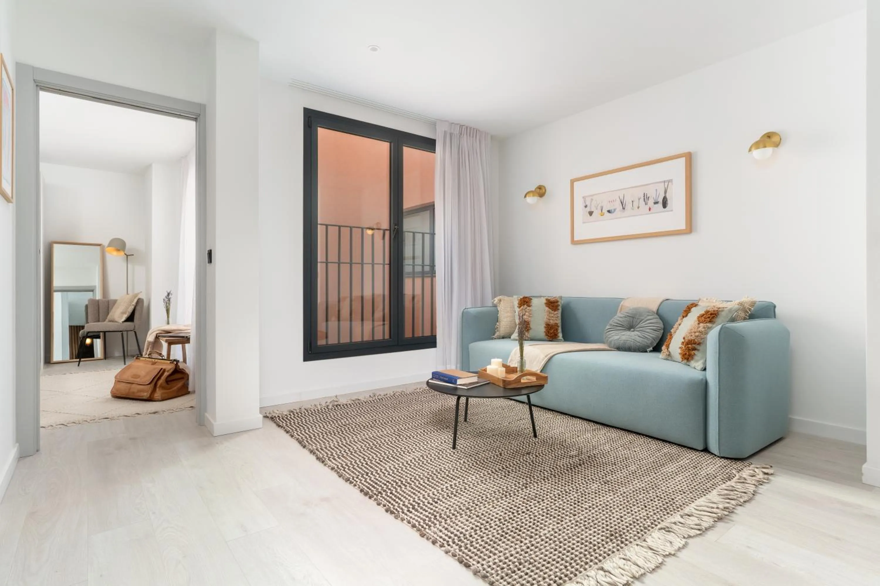 One-Bedroom Interior Apartment in TSA La Rambla