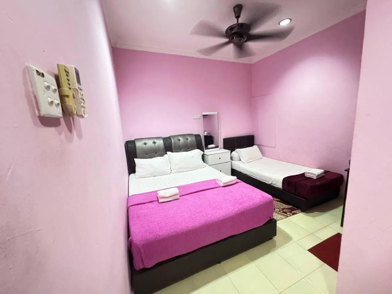 Standard Triple Room in Darul Salam Orkid Inn